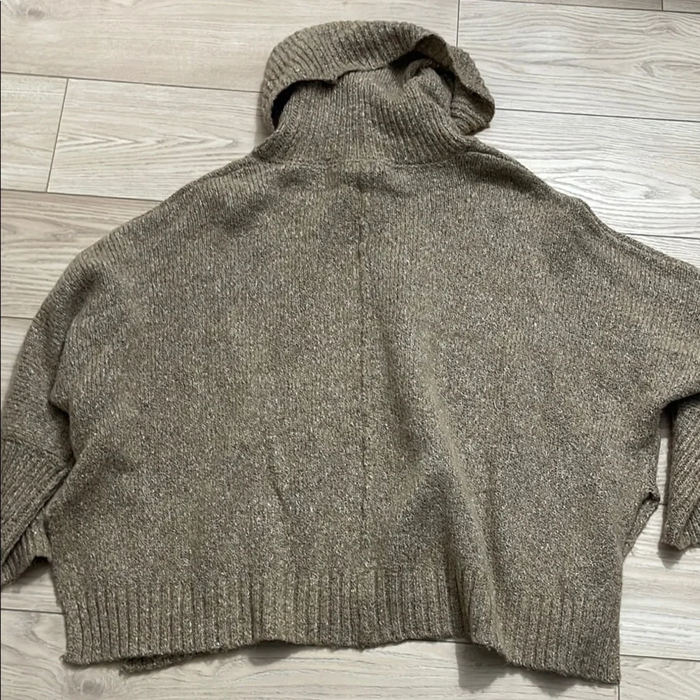 Tan Cowl Neck Sweater with Ribbed Design - Picture 2 of 3